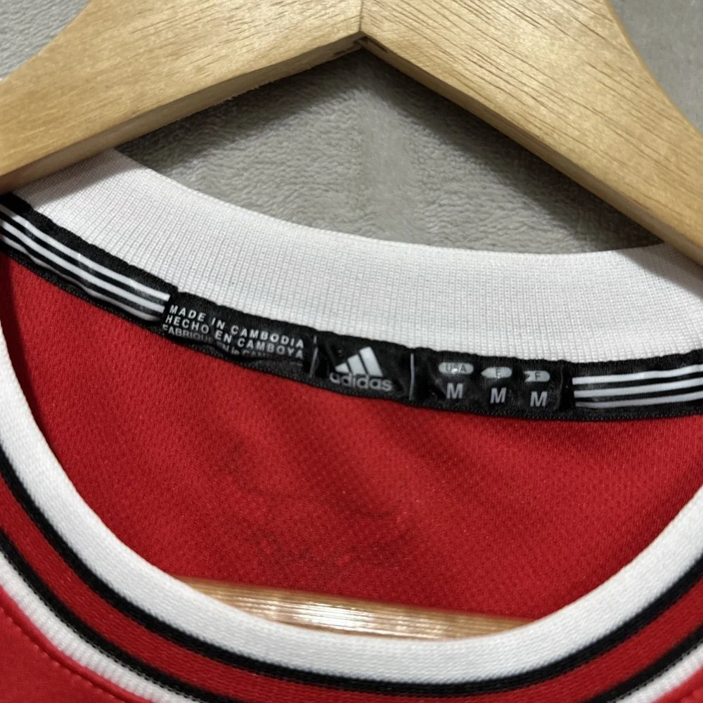 Chicago Bulls Jersey Youth Size M Red NBA Basketball Jimmy Butler 21 Adidas NWT